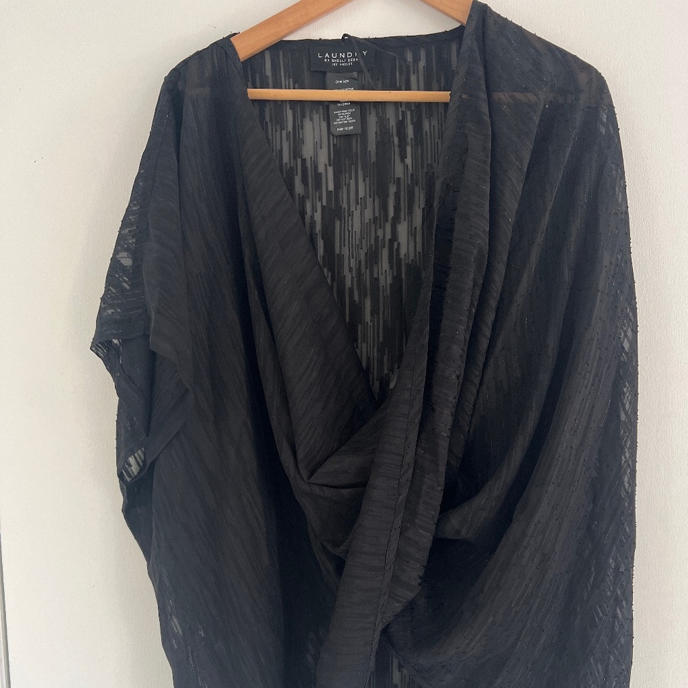 Laundry shelli Segal top